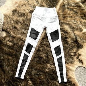 Alo Limited Edition High-Waist Moto Legging in Black/White Glossy